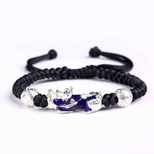 Color-changing Pixiu brings abundance and symbolizes personal transformation Color-changing Pixiu brings abundance and symbolizes personal transformation