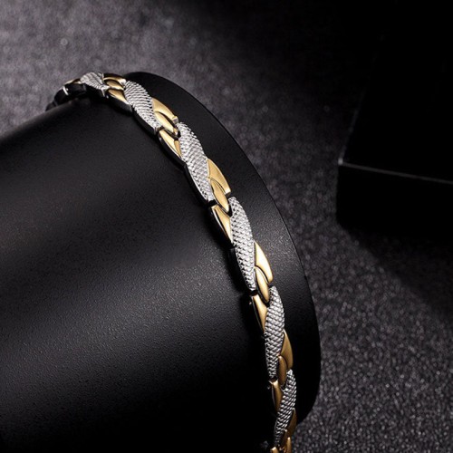 The dragon scale design symbolizes strength and protection, while magnetic therapy promotes vitality