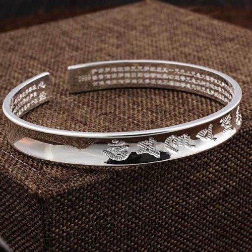 The Heart Sutra promotes spiritual healing, wisdom, and inner peace The Heart Sutra promotes spiritual healing, wisdom, and inner peace
