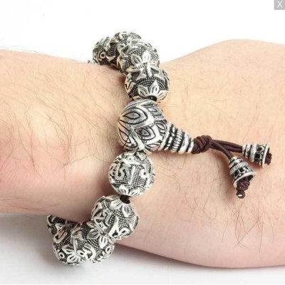 The Wu Lou symbol promotes health, longevity, and protection against illness