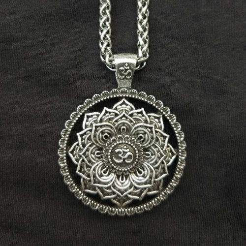Mandala Spirituality Lotus Pendant Necklace - Enlightenment & Karma Cleansing Mandala Spirituality Lotus Pendant Necklace - Enlightenment & Karma Cleansing