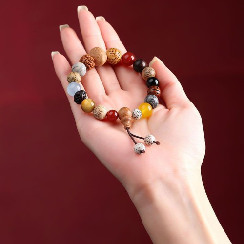 Eighteen Seed Bodhi Bead Amulet Bracelet Eighteen Seed Bodhi Bead Amulet Bracelet