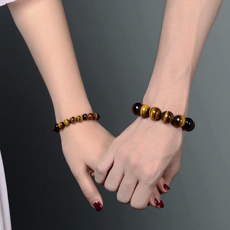 This Natural Yellow Tiger's Eye Bracelet Glows Gold