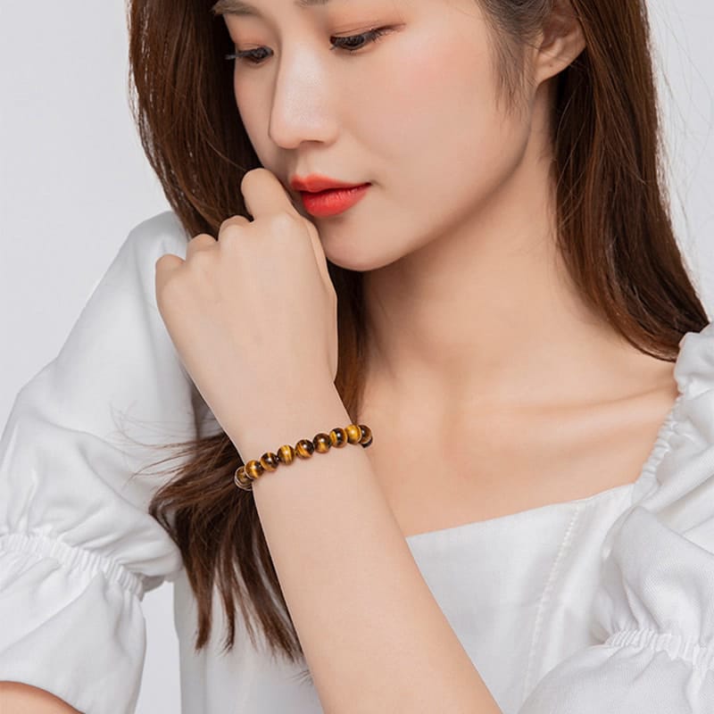 This Natural Yellow Tiger's Eye Bracelet Glows Gold